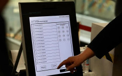 Невиждана от 6 години активност, смяна на политическия пейзаж