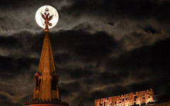 "Независимая газета": Компенсирайки поражението на Орбан, в България на власт дойде Радев