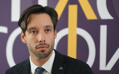 Спаси София: Моделът Пеевски-Борисов отиде на бунището, но не прибирайте метлите