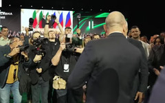 Прокремърски или мек евроскептик: Политолози се чудят дали Румен Радев ще издържи демокрацията?