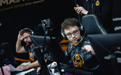 20-годишен може да замества звездата karrigan във FaZe