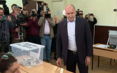 "Мяра": Радев ще има 134 депутати