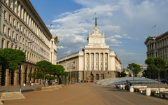 Първи прочит на резултатите: Победители и победени с лаконични коментари в нощта на вота