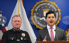 Жена беше арестувана в Лос Анджелис за продажба на иранско оръжие на Судан