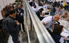 Как протича предаването на протоколите в София?