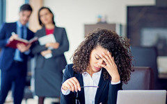 Токсичните хора около нас: 10 признака, че общувате с енергиен вампир