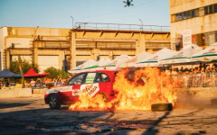 10 години Луда надпревара с каскади, огнено шоу и трибюти на Metallica, Megadeth и Lady Gaga