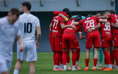 ЦСКА вдигна ас за Лудогорец, но Ицо Янев ще го пази за Левски – халф на "червените" излиза на инжекции срещу "орлите"