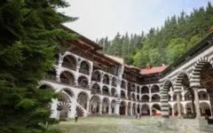 Монасите в Рилския манастир избраха ПБ на Радев