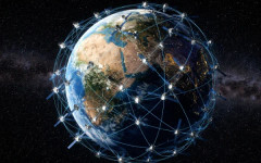 Сателитната индустрия рязко се "нажежи" в последните дни