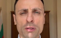 Димитър Бербатов: Нека напълним стадиона - видео