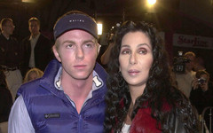 Шер откри, че има тайна 15-годишна внучка