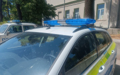 30-годишен се укрива след вандализъм срещу служебен автомобил на ОБДХ край Чирпан