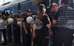 Нови арести в Турция в общини, управлявани от опозицията