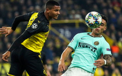 Мануел Аканджи избрал Интер пред Милан