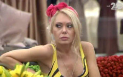 Албена Вулева изгони крадци от дома си