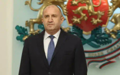 НАТО и ръководителите на институциите на ЕС поздравиха Румен Радев за изборната победа