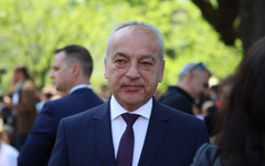 Гълъб Донев шеф на НС, Антон Кутев председател на парламентарната група?