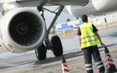 Има ли риск за полетите? ЕК излезе с официална позиция за горивото