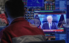 Индексите на Уолстрийт се повишават след изказване на Тръмп, че очаква сключването на сделка с Иран