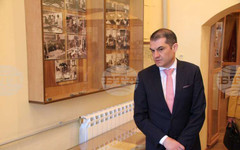 Заместник-министърът на туризма Павлин Петров посети Националната професионална гимназия по горско стопанство и дървообработване в Тетевен