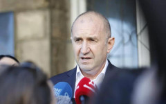 Радев обърна вота в смесените райони