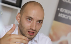Димитър Ганев: Има вливане на нови избиратели в ПП-ДБ, които компенсират отлива към Радев