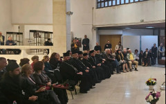 Необикновена книга събра елита в Казанлък – история за вяра, хора и мисия