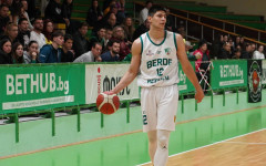 Балкан продължава преследването на лидера Рилски спортист при баскетболистите