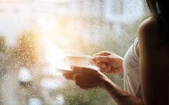 Дъждът като природен антидепресант: Защо ни кара да се чувстваме по-добре