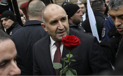 НА ЖИВО: Кризата в Украйна, 21.04.26 - Как в Киев и Москва коментират изборната победа на Радев?