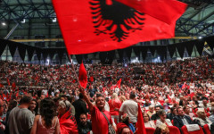 Чрез стратегията " Планински пакет" Тирана цели албанско обединение