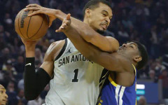 Виктор Уембаняма написа история: Най-младият и единодушен Защитник №1 в НБА