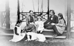 Марк Твен губи три деца, надживява го само дъщеря му Клара