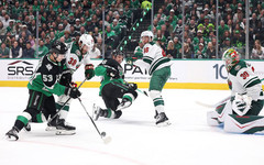 Старс удържаха Минесота във втория мач и изравниха серията
