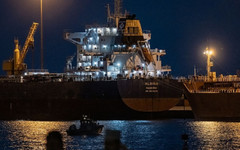 Измамници атакуват корабите в Ормузкия проток: Поток от фактури в криптовалута, обещаващи безопасно преминаване