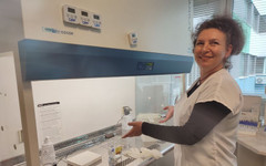 Бургаски микробиолози представят редки бактерии на форум