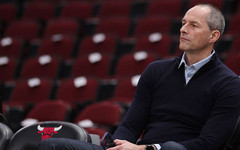 Нова ера в Чикаго Булс, започва търсенето на ръководител