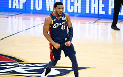 Триото на Кливланд не остави шансове на Торонто Раптърс