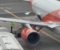 ЕК за авиационното гориво: Насоки за действия на авиокомпаниите в случай на недостиг