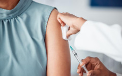 Здравният министър: Благодарение на ваксините всяка минута се спасяват човешки животи