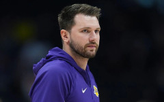 Лейкърс отново без Дончич и Рийвс, Дюрант под въпрос за Рокетс