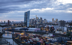 Оптимизмът на германските инвеститори спада до най-ниското си ниво от над три години