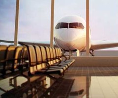 Продължаващата война в Иран добавя по над 100 долара към цената на полетите на дълги разстояния