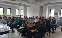 Над 40 представители на аграрния сектор участваха в среща за директните плащания в Троян