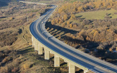 Ограничено е движението в платното за София в участък от АМ "Струма"