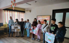 Ученици с възпоменателно тържество за 150 години от Априлското въстание в библиотеката в Смолян