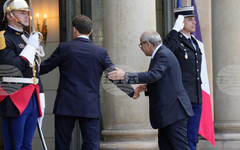 Израел трябва "да се откаже от териториалните си стремежи" в Ливан, "Хизбула" трябва да бъде разоръжена "от ливанците", заяви Макрон