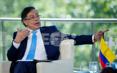 ЕФЕ: Колумбийският президент ще заведе дело за клевета срещу еквадорския си колега заради изказвания, свързващи го с наркотрафикант