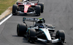 В Мерцедес имат едно наум за прилагането на ADUO